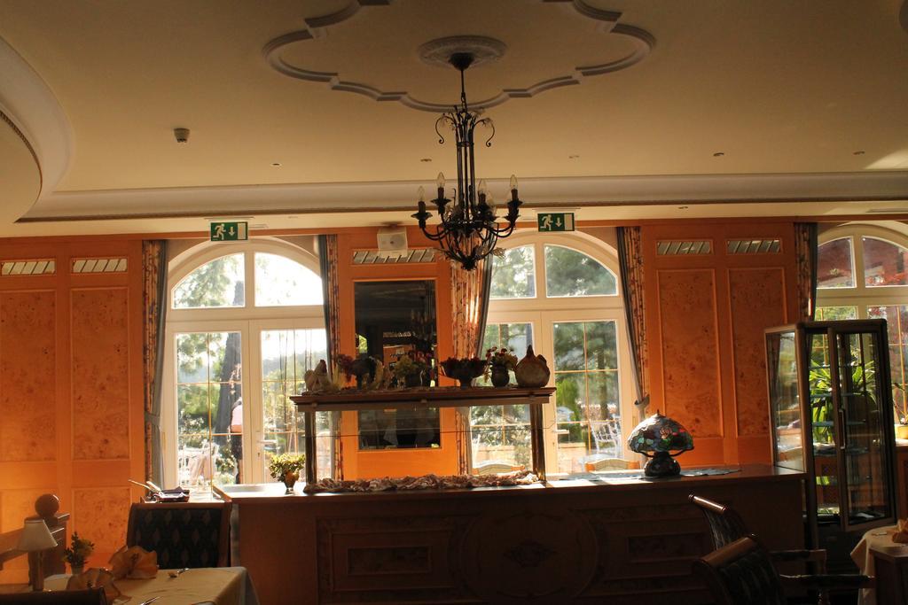 Hotel Und Restaurant Waldschloesschen Crivitz Exteriér fotografie