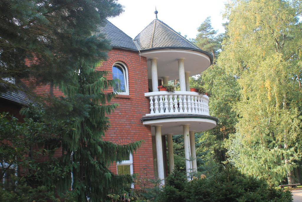 Hotel Und Restaurant Waldschloesschen Crivitz Exteriér fotografie